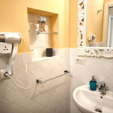 Agora Singola Con Bagno Privato Adiacente فندق مبيت وإفطار نابولي
